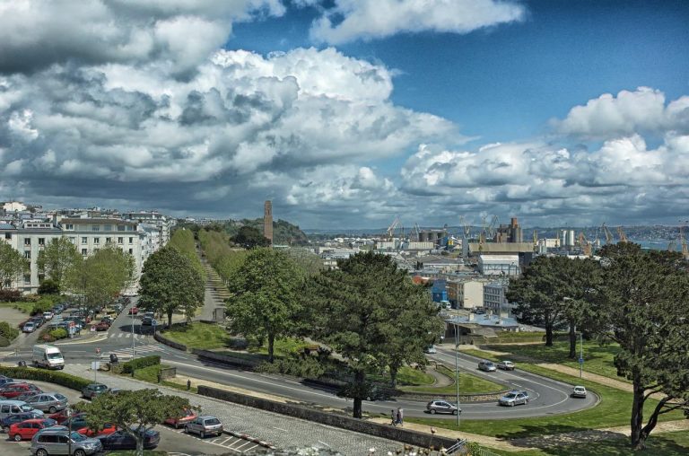 Investir dans l’immobilier à Brest : comment choisir le bon quartier ?